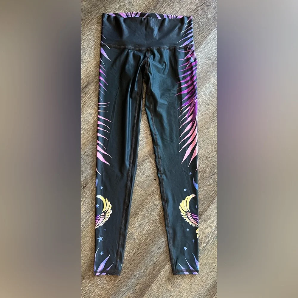 Excellent Condition Teeki Phoenix Rising - Picture 4 of 8